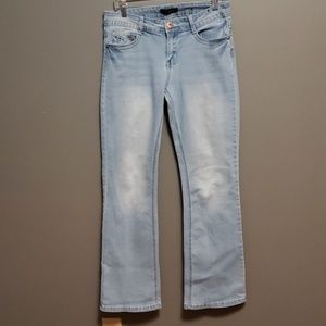 Elite Light Wash Bootcut Jeans Size 9/10